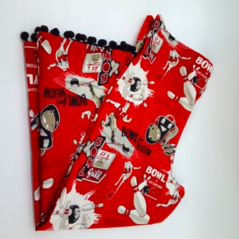 Taylor Maide Bowling Novelty Pins Grill Pom Pom Red Black Pajama Bottoms L